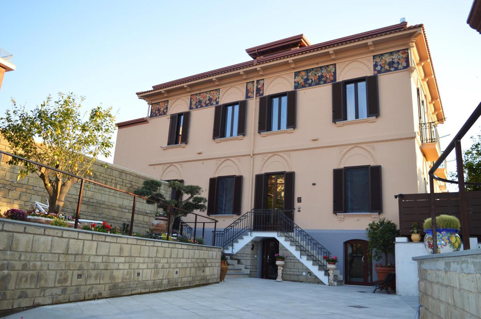Villa Agostino Luxury B&B Vico Equense Exterior foto