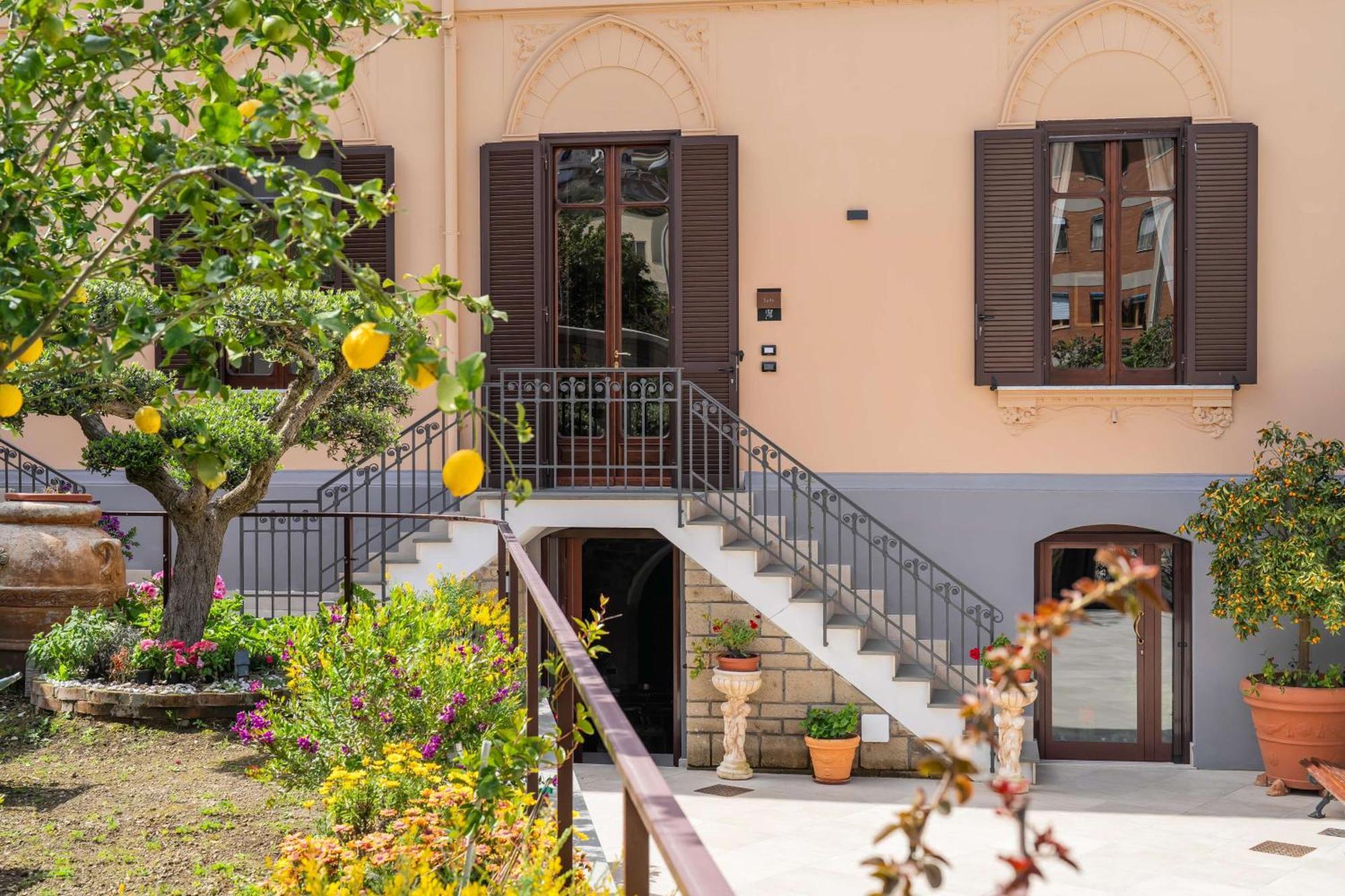 Villa Agostino Luxury B&B Vico Equense Exterior foto